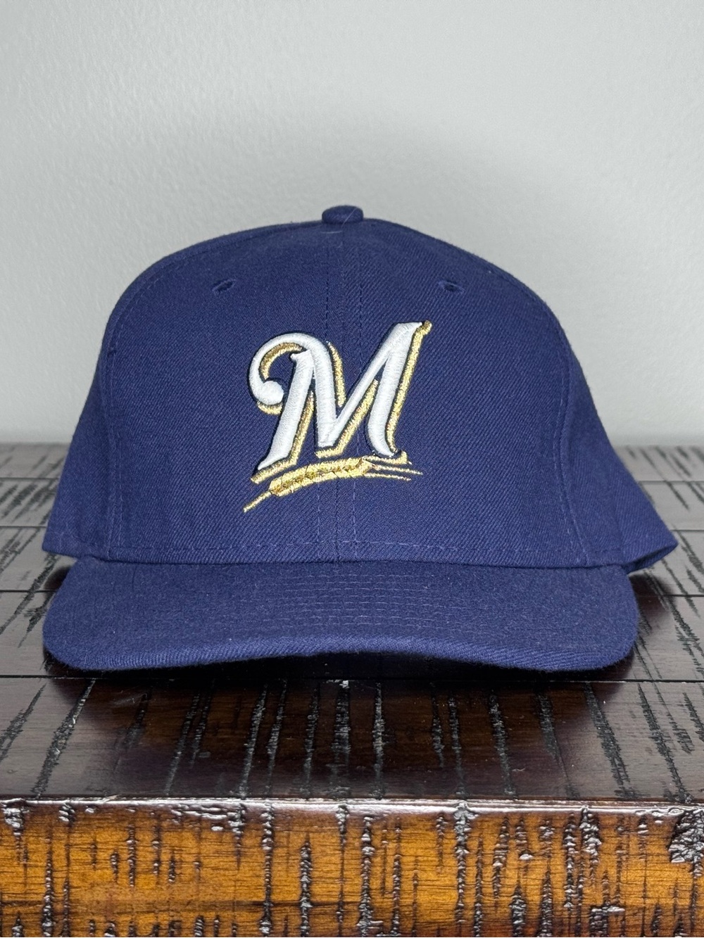 New Era Navy Milwaukee Brewers Fitted Cap with Gold/White Logo